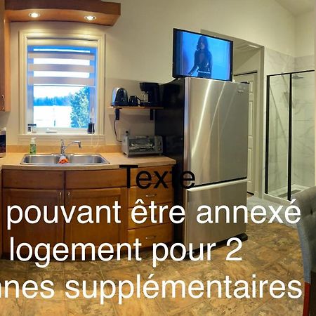 Logement 3 ,5 Entierement Prive Lac-Mégantic Екстериор снимка